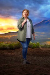Janelle is in Flagstaff, AZ, on Sister Wives.