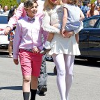 Gwen Stefani out and about, Los Angeles, USA - 16 Apr 2017