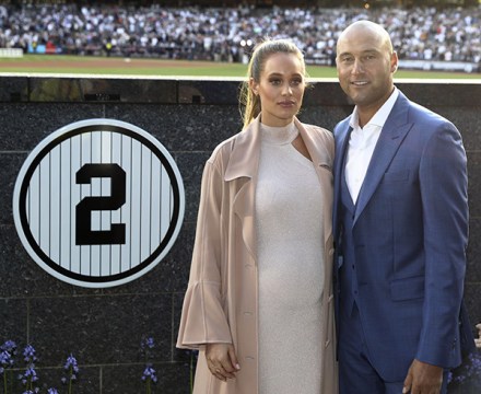 Hannah Davis’ Dress At Derek’s Number Retirement Ceremony — Pics ...