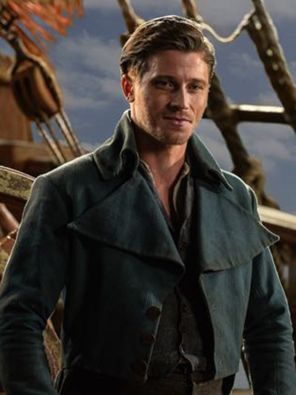 Garrett-Hedlund-as-James-Hook-in-Pan