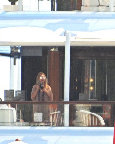 **USE CHILD PIXELATED IMAGES IF YOUR TERRITORY REQUIRES IT**Beyonce and Jay-Z with their kids arrive at Dubrovnik airport and straight away board a luxury yacht Faith. As alovajs in their company is their bodyguard Julius de Boer. Beyonce and Jay-Z were at upper deck as children enjoy in pool.Pictured: Jay Z,BeyonceRef: SPL5333867 220822 NON-EXCLUSIVEPicture by: PIXSELL / SplashNews.comSplash News and PicturesUSA: +1 310-525-5808London: +44 (0)20 8126 1009Berlin: +49 175 3764 166photodesk@splashnews.comAustralia Rights, Indonesia Rights, India Rights, South Korea Rights, Malaysia Rights, Norway Rights, Singapore Rights, Taiwan Rights, United Kingdom Rights, United States of America Rights