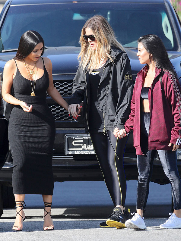 The Kardashians Support Planned Parenthood Kim, Kourtney & Khloe Visit(02)