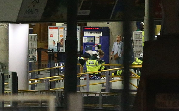 manchester-arena-bombing-12