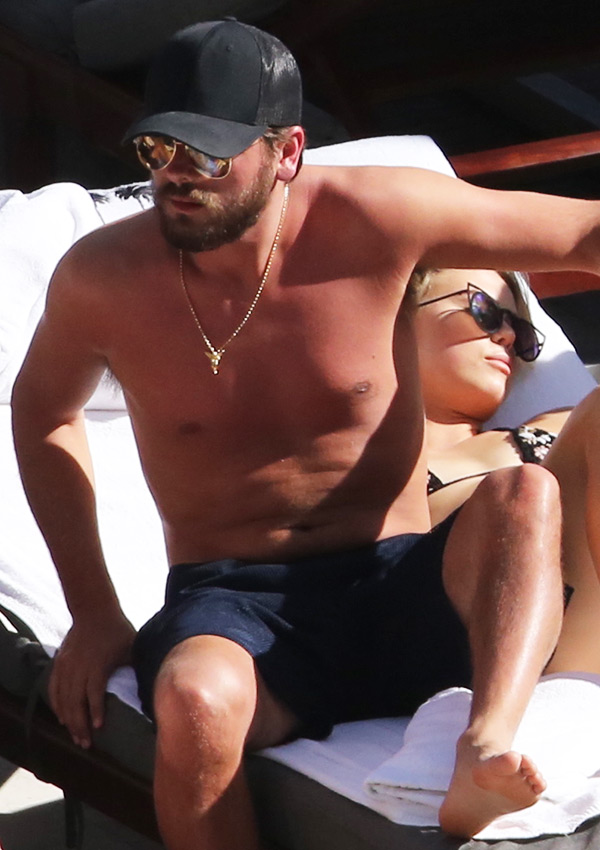 Scott-Disick-cannes-ditches-bella-thorne-spl-ftr