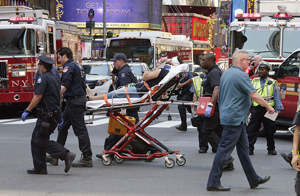 Times Square Crash Photos — Car Hits Pedestrians On Sidewalk ...