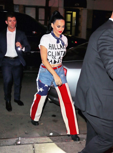 Stars Wearing American Flags: Photos Of Patriotic Looks – Hollywood Life