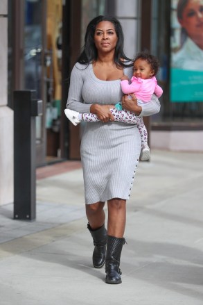 Beverly Hills, CA  - Bravo star Kenya Moore goes Christmas shopping with her new baby in Beverly Hills.Pictured: Kenya MooreBACKGRID USA 18 DECEMBER 2019 BYLINE MUST READ: TheHollywoodFix.com / BACKGRIDUSA: +1 310 798 9111 / usasales@backgrid.comUK: +44 208 344 2007 / uksales@backgrid.com*UK Clients - Pictures Containing ChildrenPlease Pixelate Face Prior To Publication*