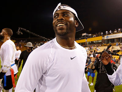 Michael Vick's flag football team to play at Kennesaw in semifinals