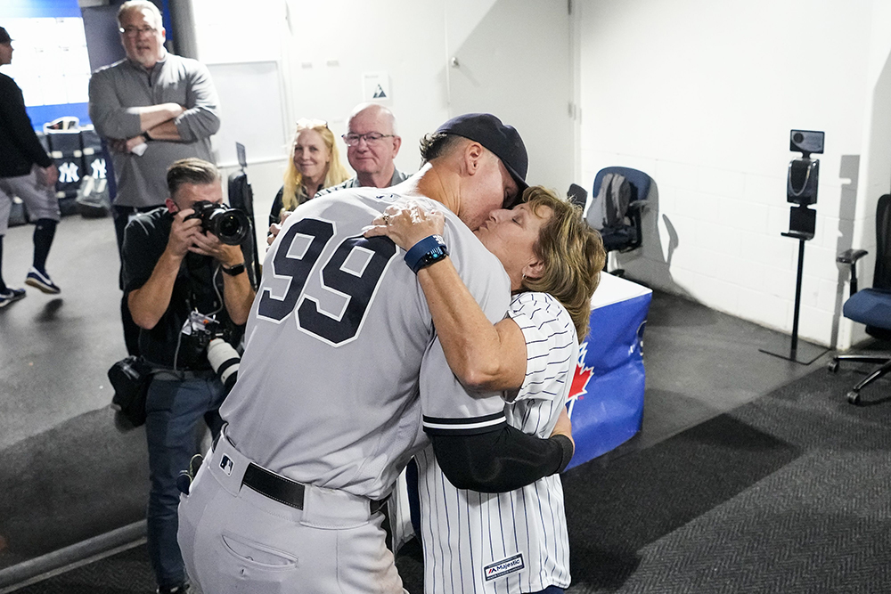 Bronx, United States. 16th Apr, 2021. New York Yankees Aaron Judge