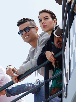 Cristiano Ronaldo & Georgina Rodriguez Pics: See Photos Of The Couple ...