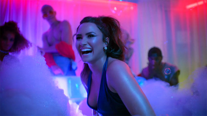 8. Demi Lovato's Blue Hair in "Sorry Not Sorry" Music Video - wide 3