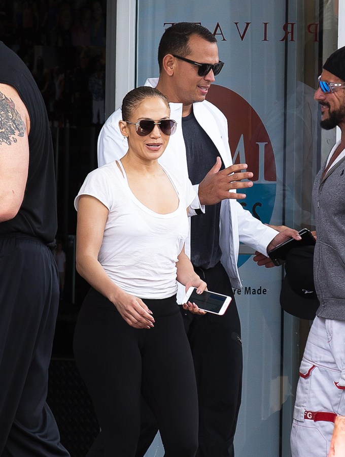 Jennifer Lopez & Alex Rodriguez Hit The Gym Together