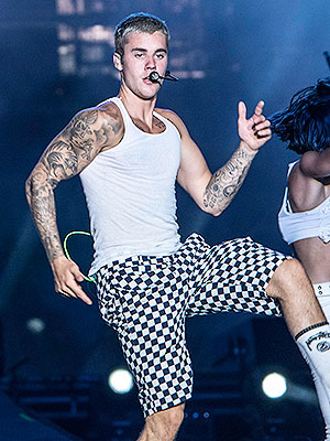 Justin Bieber Performing
