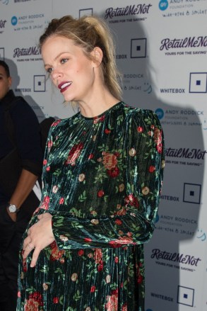 Actress Brooklyn Decker holds her pregnant belly
12th Annual Andy Roddick Foundation Gala, Austin, USA - 30 Oct 2017