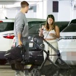 Los Angeles, CA  - *EXCLUSIVE*  - Television personality, rapper, and singer Chanel West Coast steps out with her newborn daughter Bowie Breeze and boyfriend Dom Fenison.

Pictured: Chanel West Coast, Dom Fenison

BACKGRID USA 23 NOVEMBER 2022 

USA: +1 310 798 9111 / usasales@backgrid.com

UK: +44 208 344 2007 / uksales@backgrid.com

*UK Clients - Pictures Containing Children
Please Pixelate Face Prior To Publication*