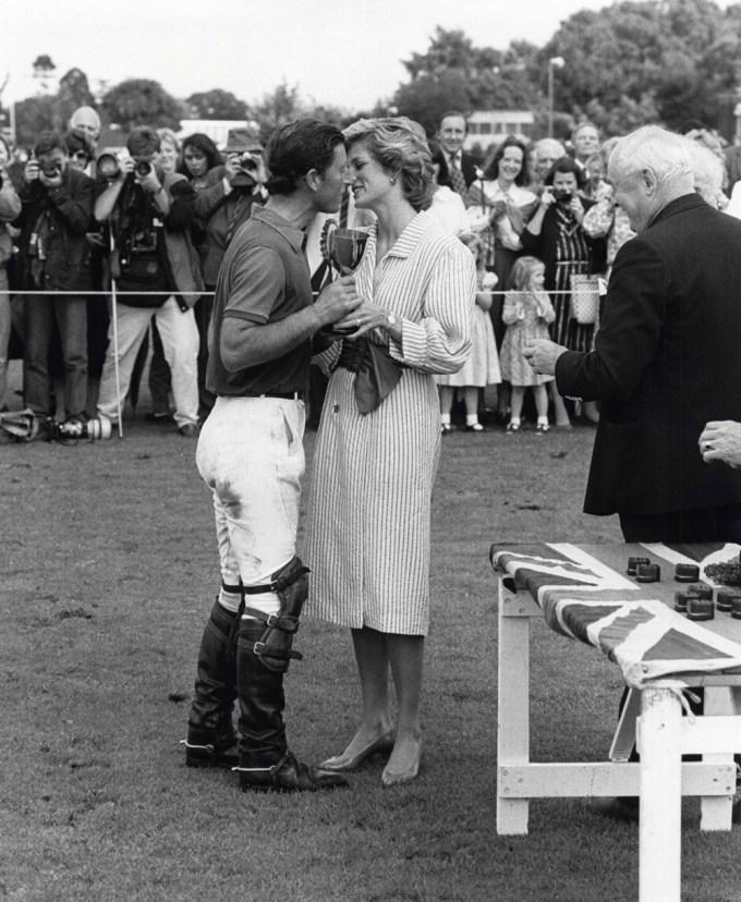 Prince Charles & Princess Diana Kiss