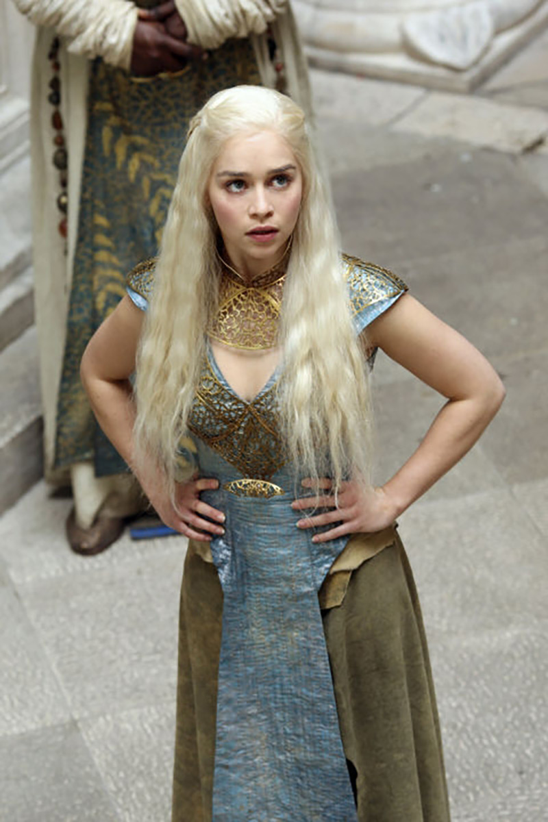 Daenerys-Best-Outfits-On-game-of-thrones-8