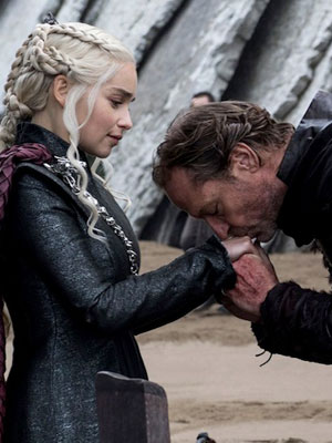 Emilia Clarke Iain Glen