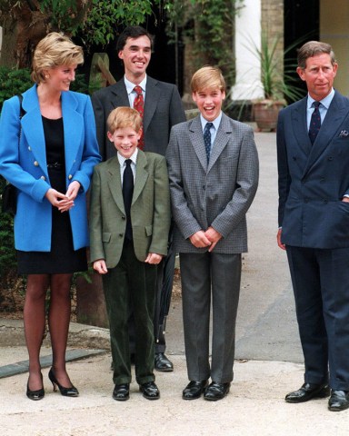 PRINCE WILLIAM, Princess Diana, PRINCE CHARLES AND PRINCE HARRY AND HOUSEMASTER DR GALLEY
Prince William's First Day at Eton College Public School, Windsor, Britain - 1995