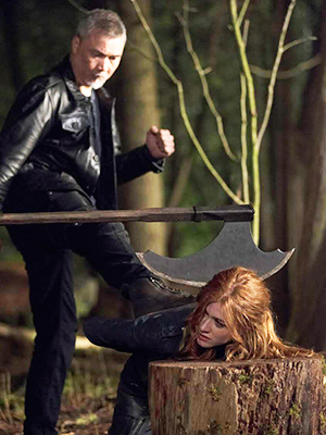 Clary on Shadowhunters