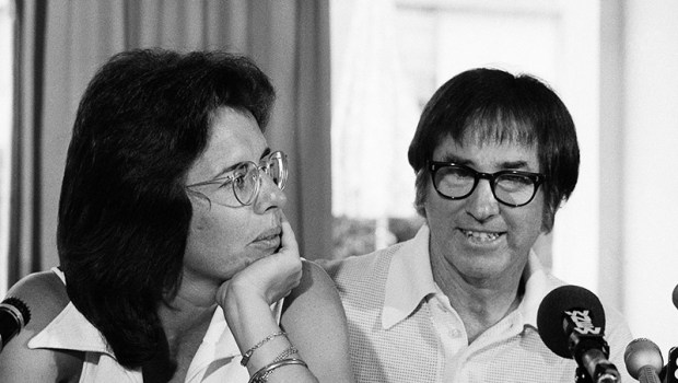 Billie Jean King, left, and Bobby Riggs smile during questioning at a New York conference Wednesday, July 11,1973. The two have agreed to meet in a $100,000 match.(AP Photo/AC)
