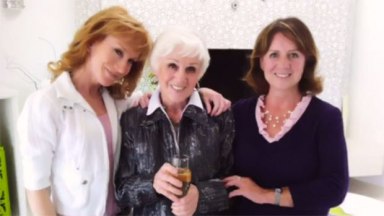 Kathy Griffin And Her Mom And Sister Joyce
