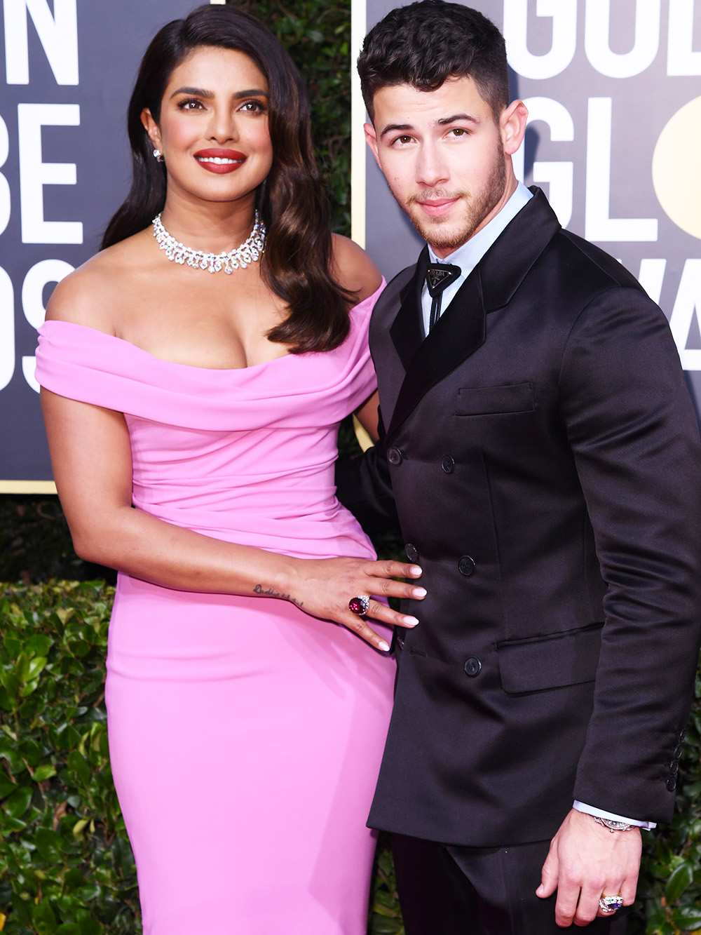 Priyanka Chopra y Nick Jonas 77th Annual Golden Globe Awards, Llegadas, Los Ángeles, EE. UU. - 5 de enero de 2020