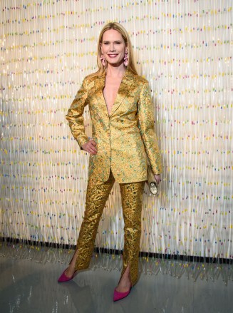 Stephanie March
Planned Parenthood Spring Gala, Arrivals, New York, USA - 01 May 2019
Wearing Victoria Beckham Same Outfit as catwalk model *9881297ak