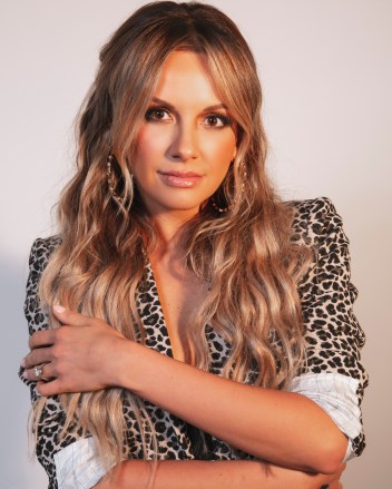 Carly Pearce stops by HollywoodLife to talk CMT Music Awards and her latest single 'Closer To You.'