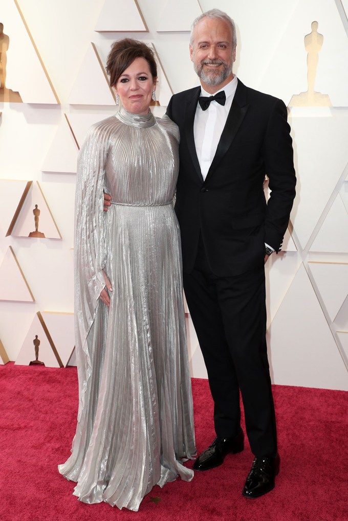 Olivia Colman with her husband at the 2022 Oscars