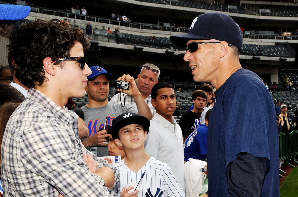 Celebrity Yankee Fans  List of Celebrities at Yankees Games