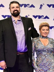 Andrew Glennon and Amber Portwood
MTV Video Music Awards, Arrivals, Los Angeles, USA - 27 Aug 2017