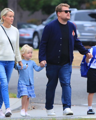 TV Host, James Corden is seen out and about with his wife, Julia Carey, and their kids, Max and Carey in Santa Monica, CA.Pictured: Julia Carey,Carey Corden,James Corden,Max CordenRef: SPL5020752 040918 NON-EXCLUSIVEPicture by: SplashNews.comSplash News and PicturesUSA: +1 310-525-5808London: +44 (0)20 8126 1009Berlin: +49 175 3764 166photodesk@splashnews.comWorld Rights, No France Rights
