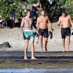 EXCLUSIVE: Justin Bieber takes a walk on the beach in Hawaii after snorkeling