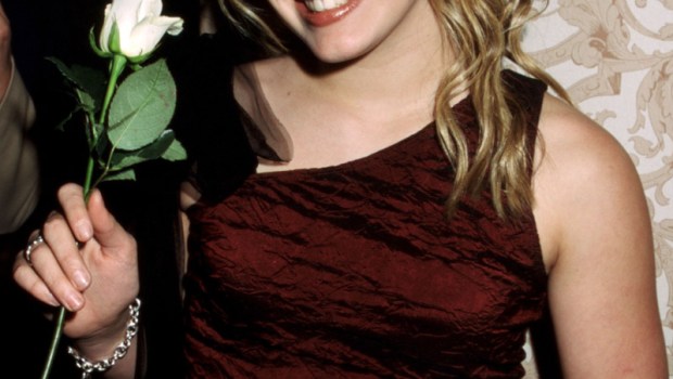Hilary Duff Wearing Nicole Miller 29th International Emmy Awards Gala Sheraton New York Hotel Nyc 11/19/01
Duff_jm588179751