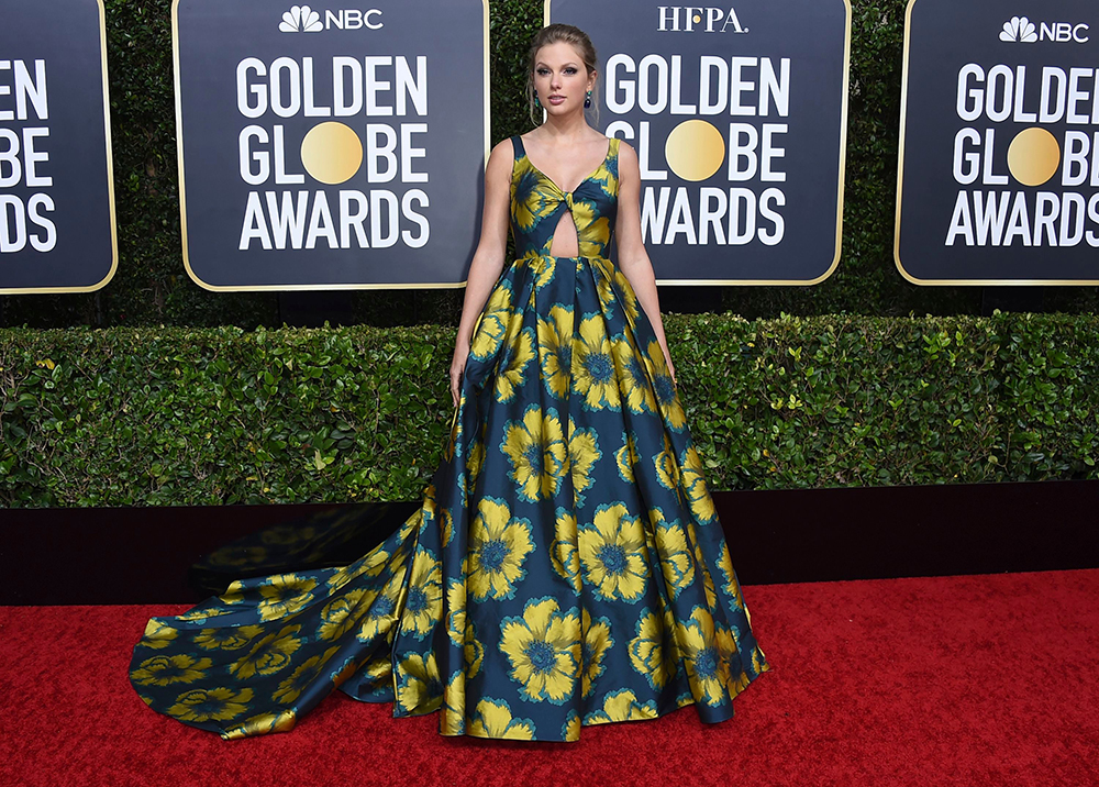 Taylor Swift arrives at the 77th annual Golden Globe Awards at the Beverly Hilton Hotel, in Beverly Hills, Calif
77th Annual Golden Globe Awards - Arrivals, Beverly Hills, USA - 05 Jan 2020