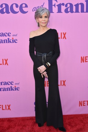 Jane Fonda arrives at the season 7 final episodes premiere of 