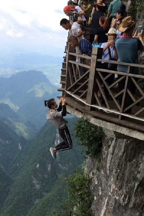 Wu Yongning: Photos Of The Late Chinese Rooftopper Daredevil ...