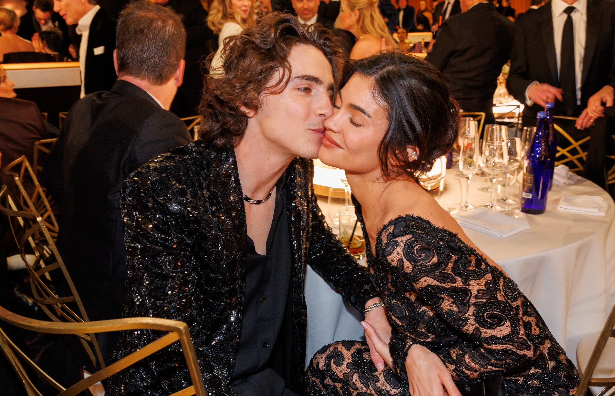 Golden Globes: Most Memorable PDA Moments of All-Time in Pictures Golden Globes: Most Memorable PDA Moments of All-Time in Pictures