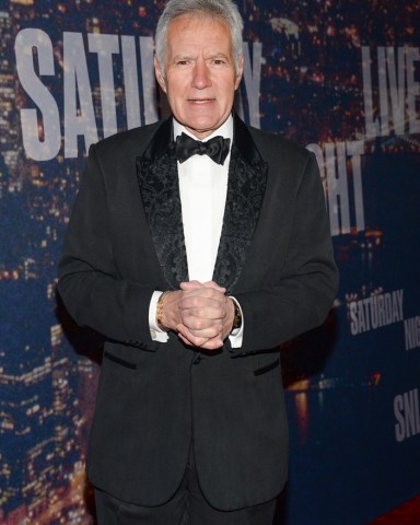 Alex Trebek attends the SNL 40th Anniversary Special at Rockefeller Plaza, in New York
SNL 40th Anniversary Special - Arrivals, New York, USA