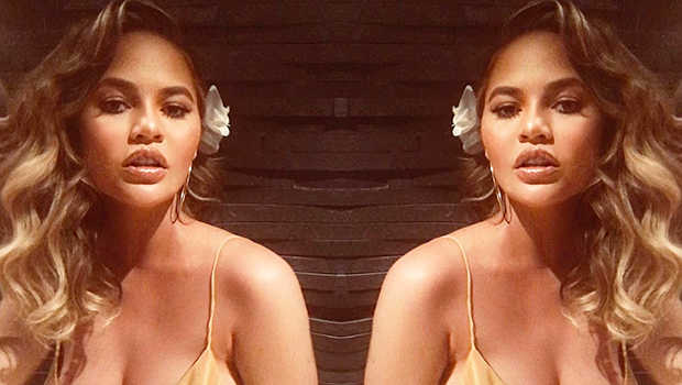 Chrissy Teigen Eyelash Extensions