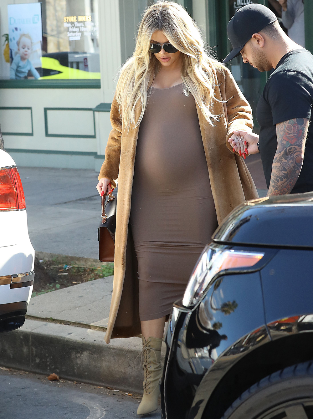 Khloe Kardashian and Kris Jenner leave baby shopping in Los Angeles

Pictured: Khloe Kardashian and Kris Jenner leave baby shopping in Los Angeles
Ref: SPL1662447  210218  
Picture by: Pap Nation / Splash News

Splash News and Pictures
Los Angeles:310-821-2666
New York:212-619-2666
London:870-934-2666
photodesk@splashnews.com