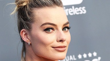 Margot Robbie hair Critics Choice