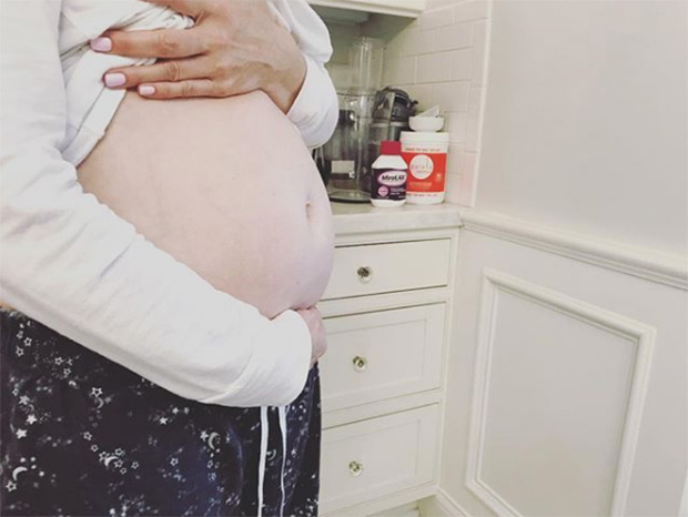 Monica Potter's baby bump