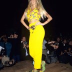 most-famous-versace-gowns-of-all-time-claudia-schiffer