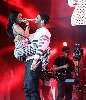 Rappers Nicki Minaj and Drake