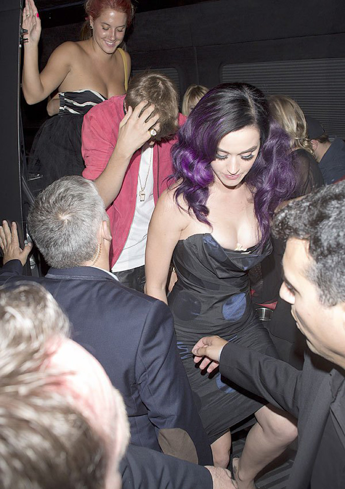 Robert Pattinson And Katy Perry Photos Of The Pair Together Hollywood Life