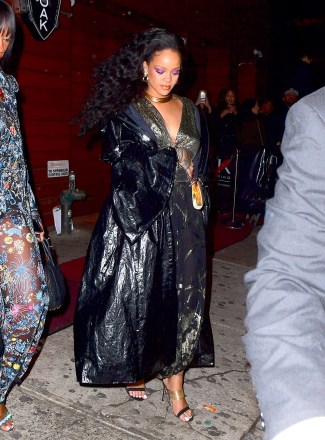 Rihanna and her boyfriend, Hassan Jameel, were spotted leaving 1Oak Nightclub in NYC on Sunday night, after Rihanna's big Grammy Win. She stunned in a shimmering metallic dress, and a bold purple eye shadow as she left the club at 4:30am. Hassan , who appeared to be unstable on his feet left the club before her at 3:45am. Pictured: Rihanna , Hassan JameelRef: SPL1652023  290118  Picture by: 247PAPS.TV / Splash NewsSplash News and PicturesLos Angeles:310-821-2666New York:212-619-2666London:870-934-2666photodesk@splashnews.com