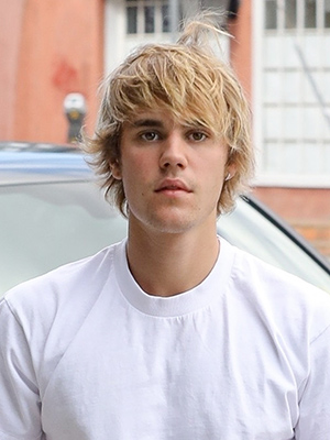 Justin Bieber’s Long Hair: Photos Of Biebs’ New Shaggy ‘Do – Hollywood Life