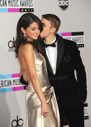 Selena Gomez, Justin BieberAmerican Music Awards, Arrivals, Los Angeles, America - 20 Nov 2011